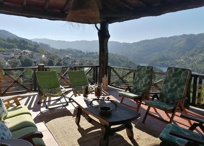 Holiday home - Refugio Laranjeiras *