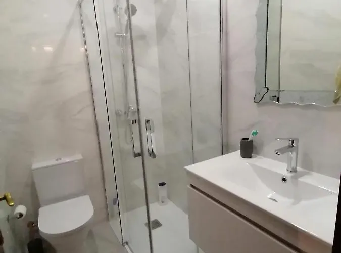 - Refúgio Laranjeiras Gerês