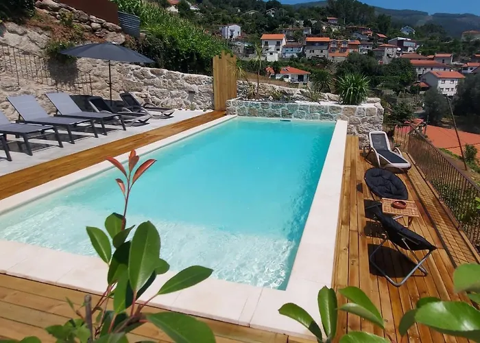 - Refugio Laranjeiras