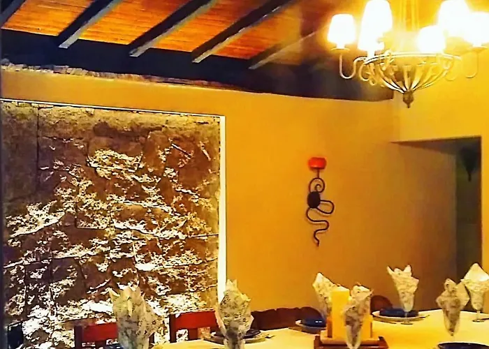 - Refúgio Laranjeiras *